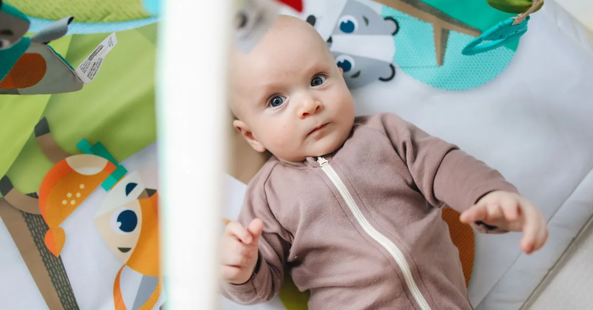 découvrez tout sur le monde des bébés : conseils, soins, alimentation et bien-être pour accompagner votre enfant dès ses premiers jours.